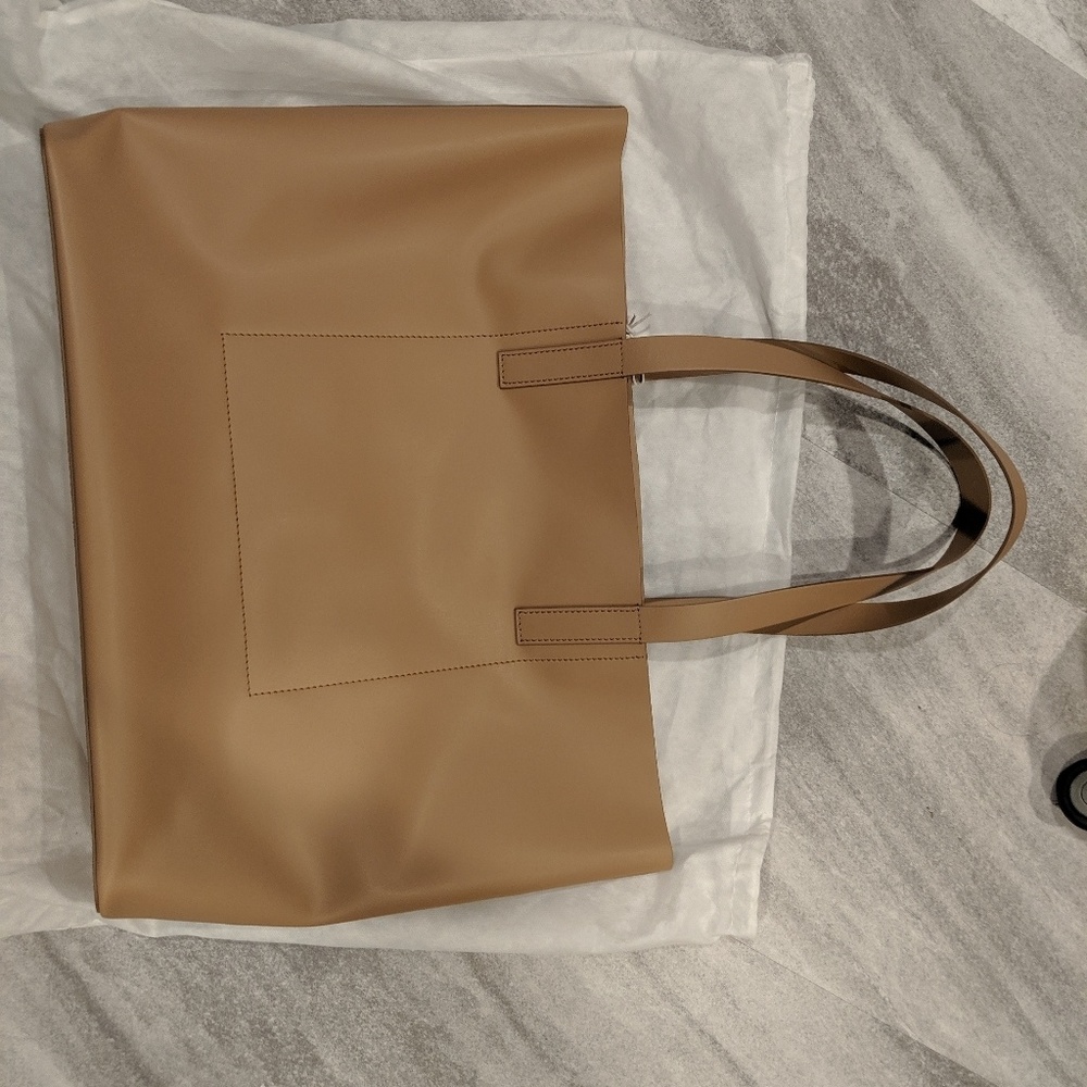 everlane tote